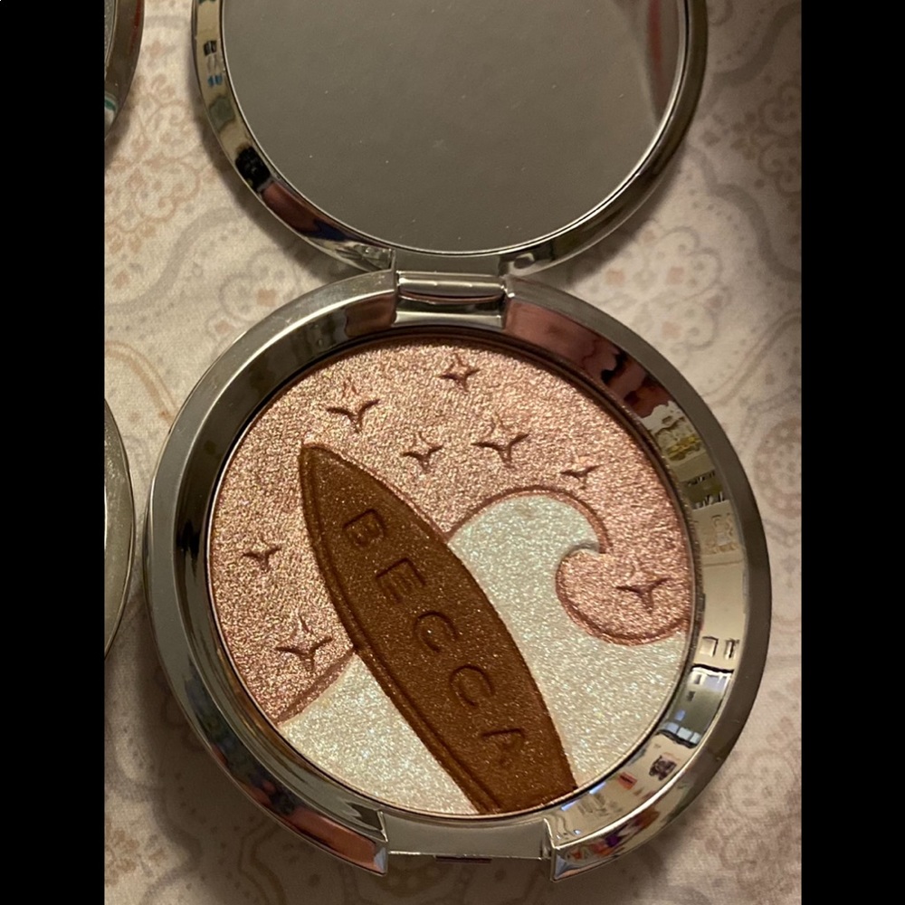 Becca Ocean Glow